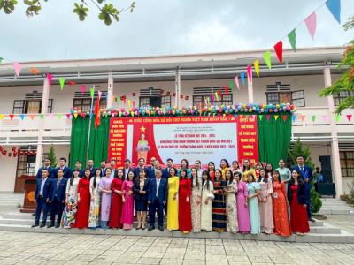 Trường THPT Đạ Tông rộn ràng tổ chức Lễ Tổng kết năm học 2024 - 2025, đón Bằng công nhận Trường Đạt chuẩn Quốc gia mức độ I và Tri ân thầy cô, trưởng thành cho học sinh khối 12